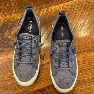 Sperry Topsider, size 8.5, navy, barely worn, excellent condition